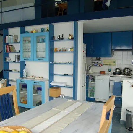 Mit Wasserblick By Interhome Tirós