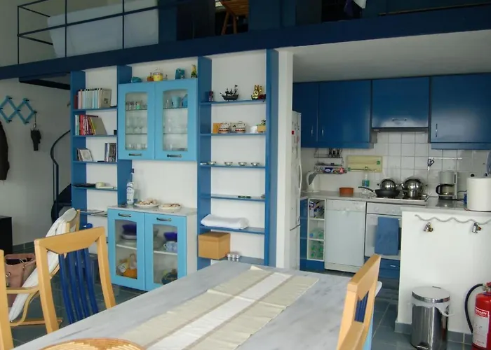 Mit Wasserblick By Interhome Tirós