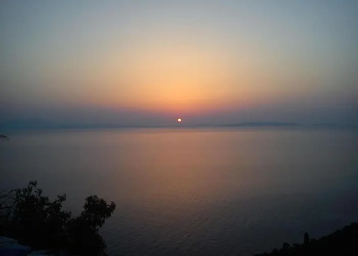 Vakantiehuis Mit Wasserblick By Interhome *